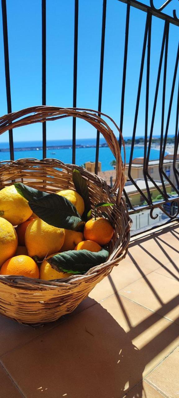 Appartement A Casa Dei Nonni à Giardini-Naxos Extérieur photo